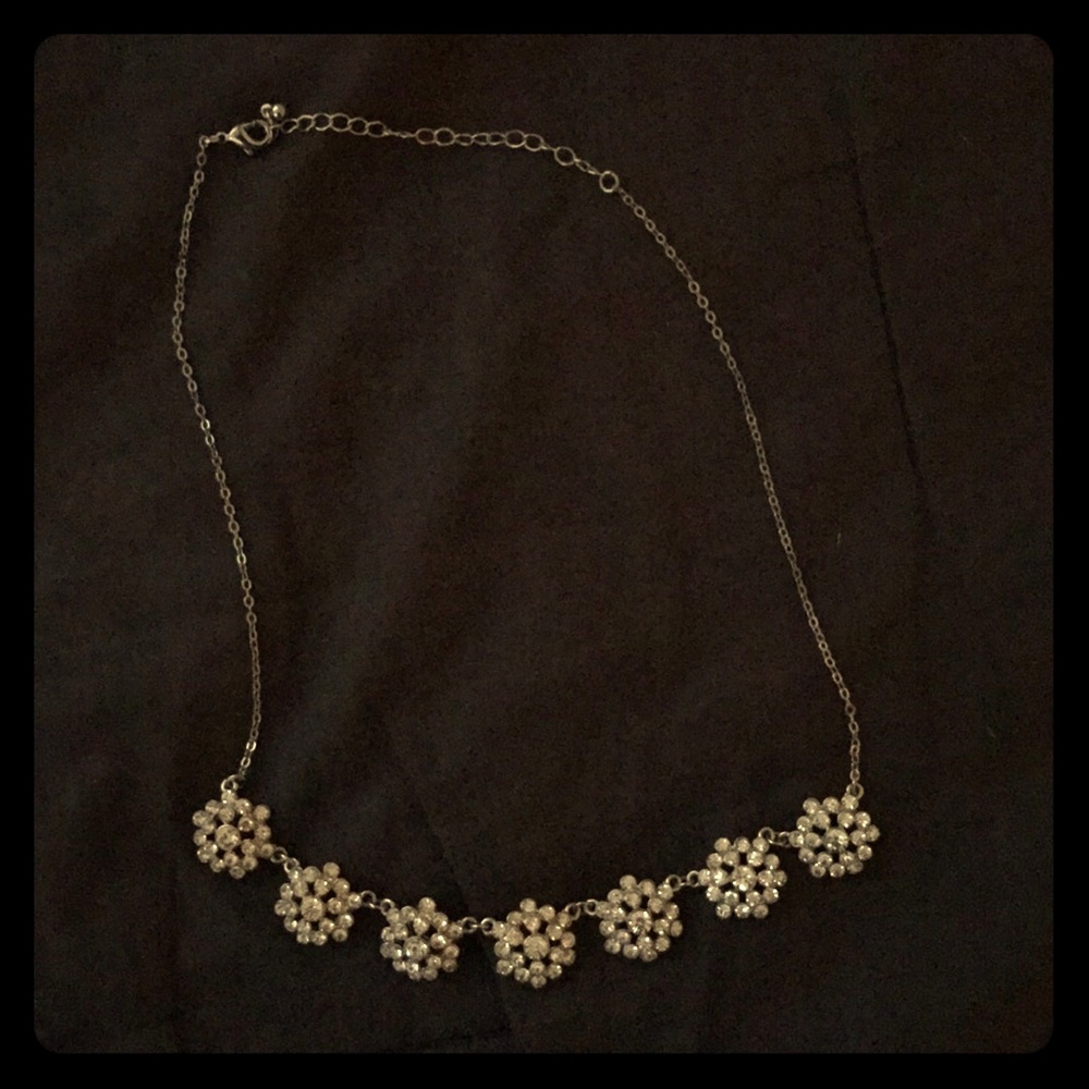 Sparkly statement necklace